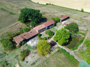 Maison en vente &agrave; Lannepax / 6 pi&egrave;ces 191 m&sup2;
